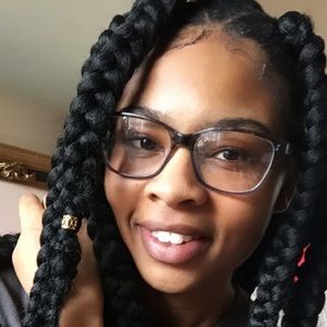 Meet your Posher, Camry